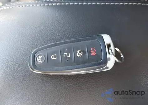 2014 Ford Escape Titanium z USA, uszkodzony, nr VIN 1FMCU0JXXEUC19573